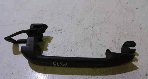 Mercedes-Benz 190 W201 Front door exterior handle