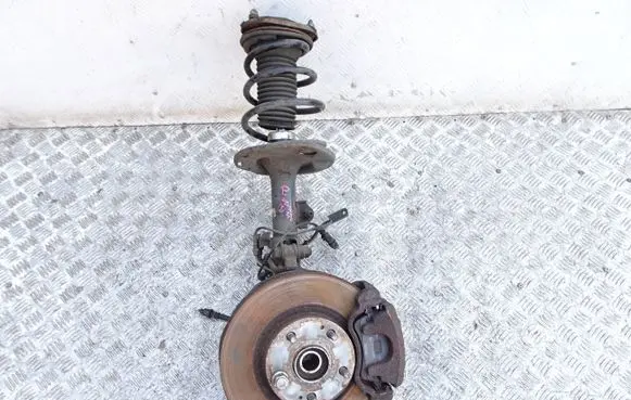 Toyota Verso Front wheel hub spindle knuckle