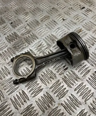 Land Rover Freelander Piston with connecting rod 