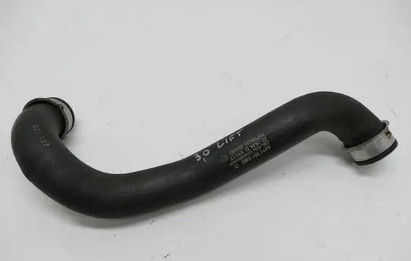 Mercedes-Benz E W211 Engine coolant pipe/hose A2115015482