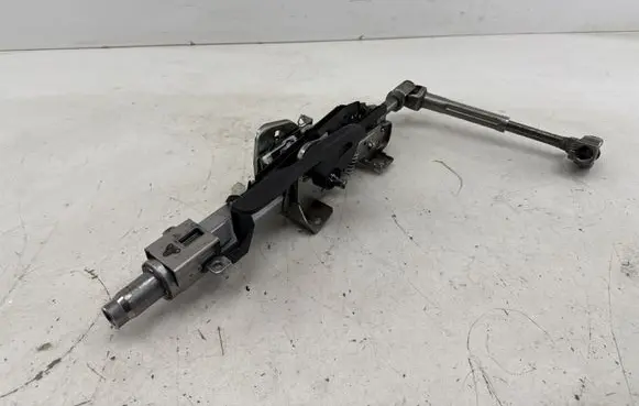 Volkswagen Golf VIII Steering wheel axle 5WC419502F