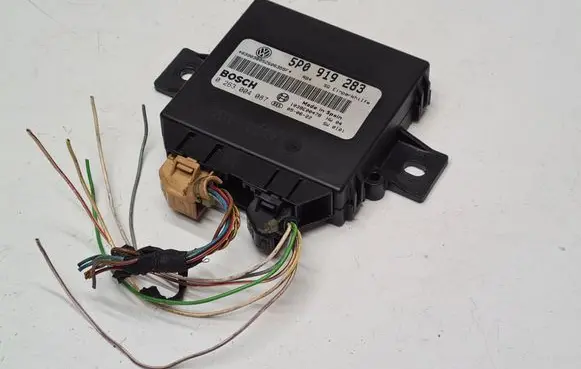 Seat Leon (1P) Parking PDC control unit/module 5P0919283 0263004087