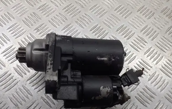 Volkswagen Polo IV 9N3 Starter motor 0986020780