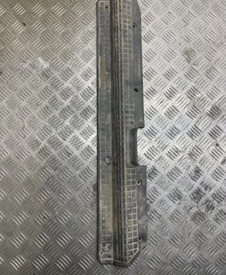 Nissan Patrol Y60 Front sill trim cover 7695206J00