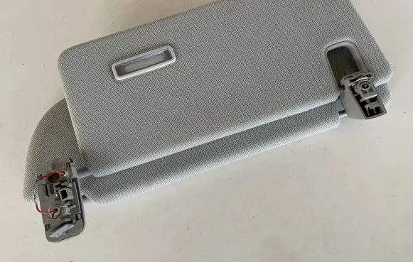 Audi Q7 4M Sun visor 4M0857551P 4M0858833B 4M0859561C