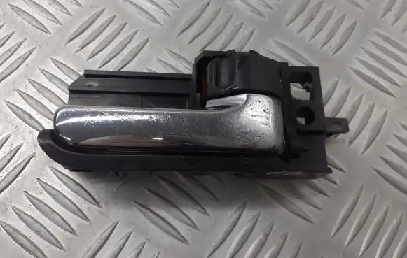 Toyota Avensis T250 Front door interior handle 50594A1