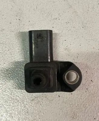 BMW 1 F20 F21 Air pressure sensor 7804742 9M15 9080