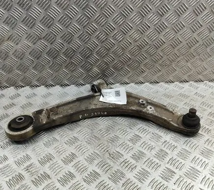 Mitsubishi Lancer Front lower control arm/wishbone 4013A182