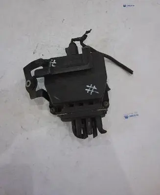 Skoda Octavia Mk2 (1Z) Electromagnetic valve 6Q0906625