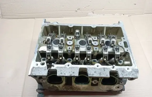 Skoda Citigo Engine head 04C103404B
