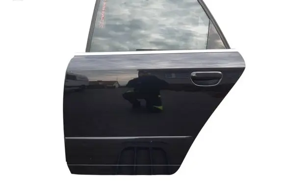Audi A4 S4 B6 8E 8H Rear door A4B6