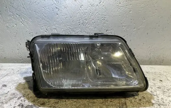 Audi A3 S3 8L Headlight/headlamp 96303600