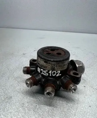 Ford Focus Fuel main line pipe R9144z020d