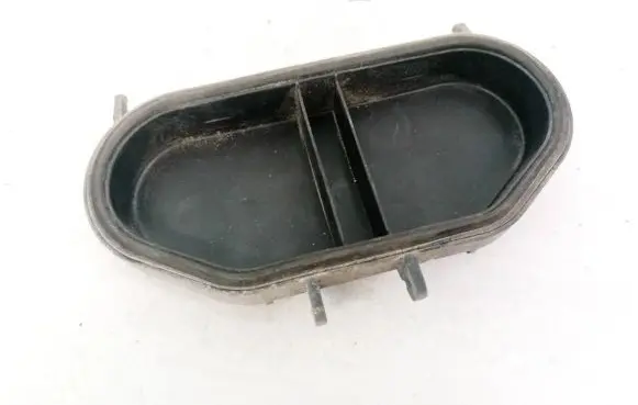 Volkswagen Sharan Headlight/headlamp dust cover 1305239198