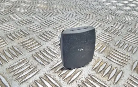Ford S-MAX 12 V Socket (rear) 