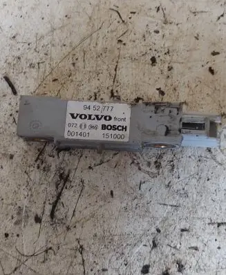 Volvo S60 Airbag deployment crash/impact sensor 9452777 151000 001401