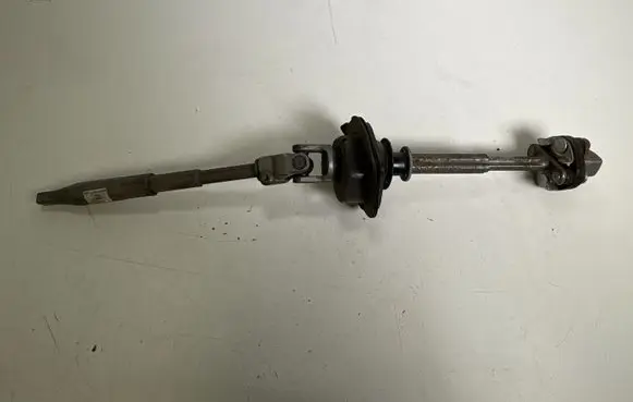 Ford Mustang VI Steering column universal joint FR3C3C682AD