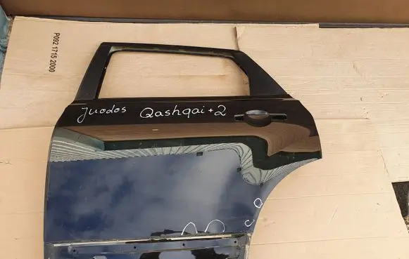Nissan Qashqai+2 Rear door QASHQAI2