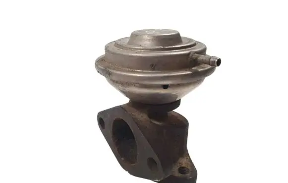 Audi A6 S6 C4 4A EGR valve 046131503A