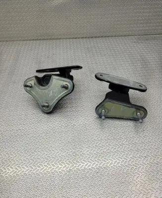 Rear door hinge set