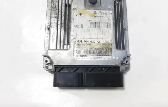 Audi A5 8T 8F Engine control unit/module 03L906022NP