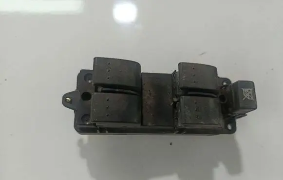 Mazda 3 I Electric window control switch BP4L66350