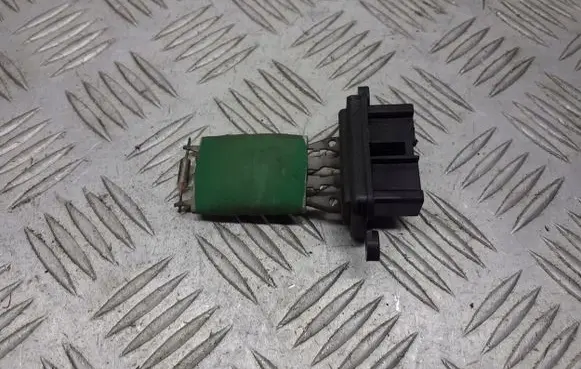 Fiat Punto (188) Heater blower fan relay 