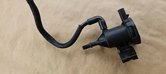 Vacuum valve