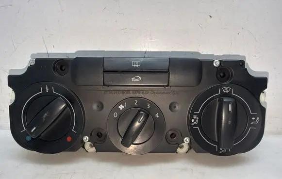Volkswagen Golf V Climate control unit 1K0819047AP