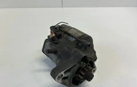 Toyota Yaris Starter motor