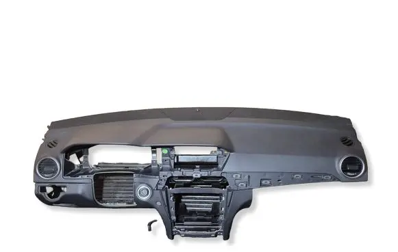 Mercedes-Benz C W204 Dashboard A2046805787 A2046805780 521313A