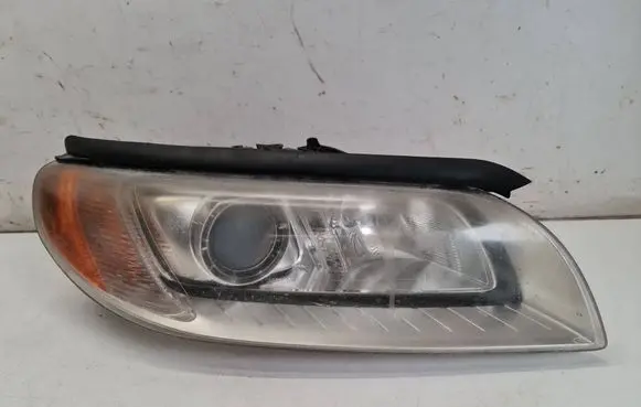 Volvo XC70 Headlight/headlamp 31214169 6336200000