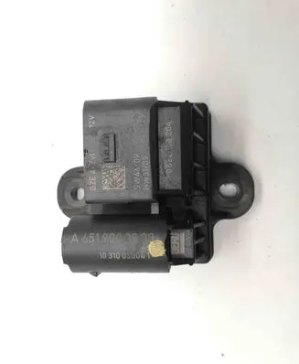 Mercedes-Benz E C207 W207 Glow plug pre-heat relay A6519000900
