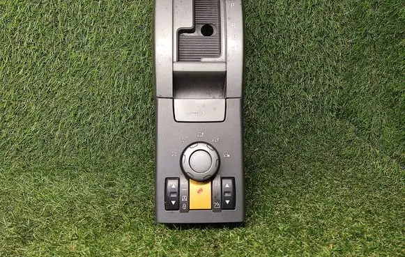 Land Rover Range Rover Sport L320 Suspension ride height/mode switch YUD501520WVH L320RHDGR
