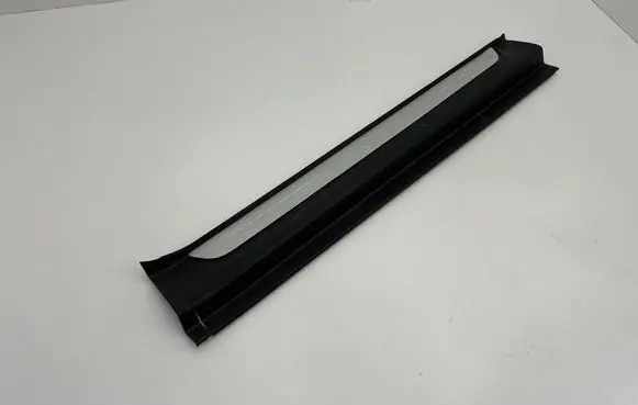 Jaguar XK - XKR Front sill trim cover 6W8313208A SJ00852