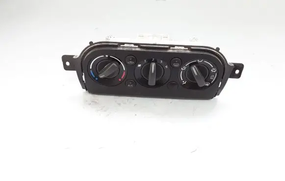 Fiat Sedici Climate control unit 6G13