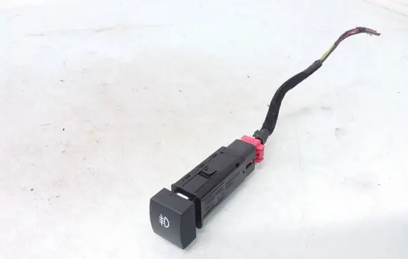 Fog light switch