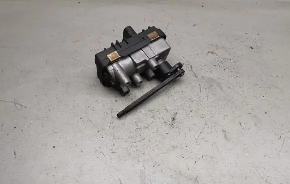 BMW 5 F10 F11 Turbine electric control actuator 7978630013 6NW01043002
