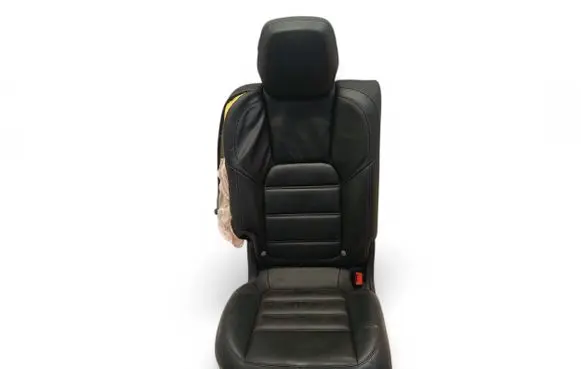 Porsche Cayenne (92A) Rear seat 