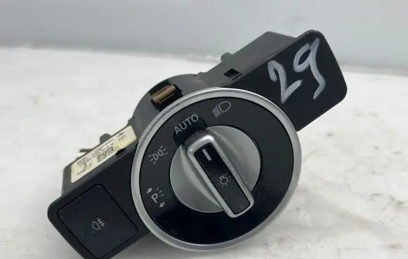 Mercedes-Benz E W212 Light switch A2129050551