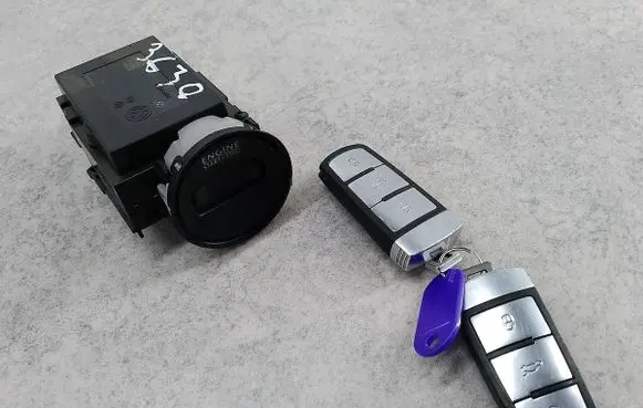 Volkswagen PASSAT B7 Ignition lock
