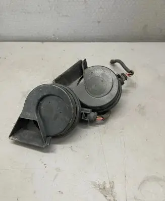 Audi A4 S4 B8 8K Horn signal 8K0951223B