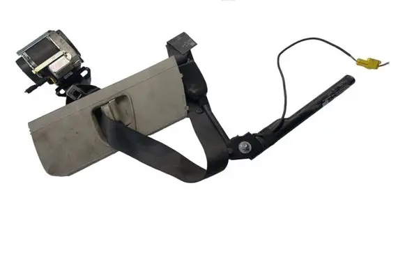 Opel Astra J Front seatbelt 13297088 617877800 13251147