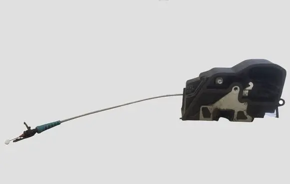 BMW 1 E81 E87 Rear door lock 7202147 A046998