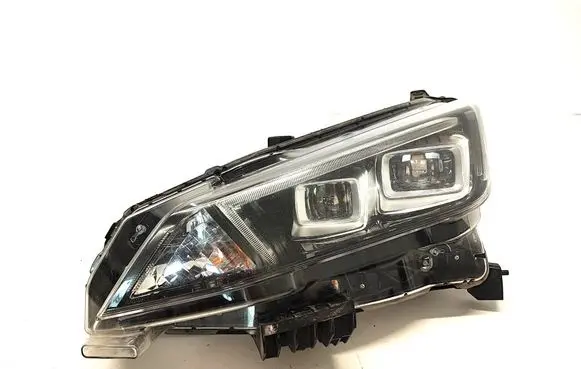 Nissan Leaf II (ZE1) Headlight/headlamp 260605SH5A