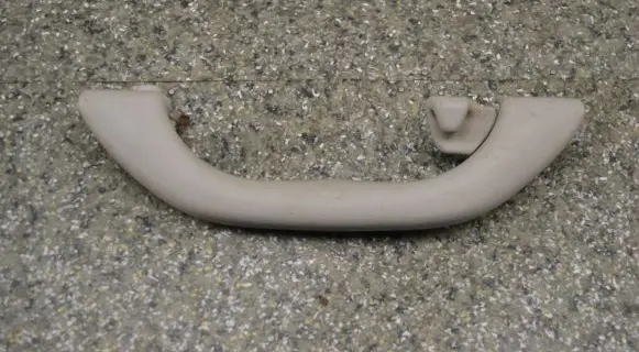 Audi A4 S4 B5 8D Rear interior roof grab handle 8D0857608