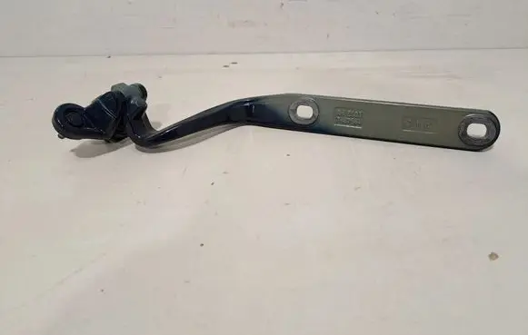 BMW 4 G22 G23 G24 G26 Tailgate/trunk/boot hinge 7487564