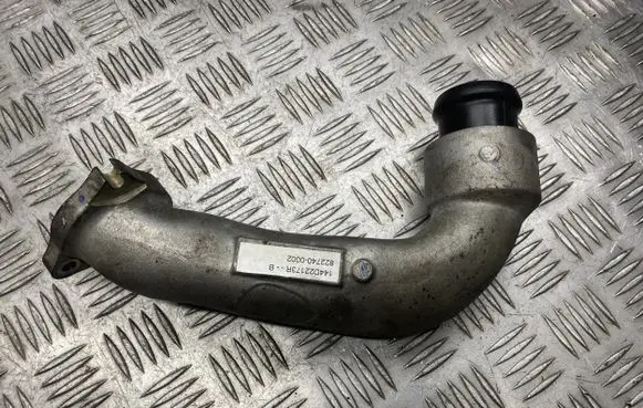 Mercedes-Benz X-class W470 Turbo air intake inlet pipe/hose 144D22173R 8227400002