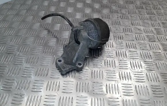 Volvo XC90 Engine mounting bracket 30741567 30680751 307415676
