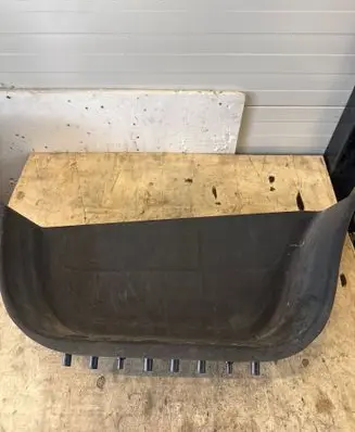 Nissan NV400 Front sill trim cover 769510005R
